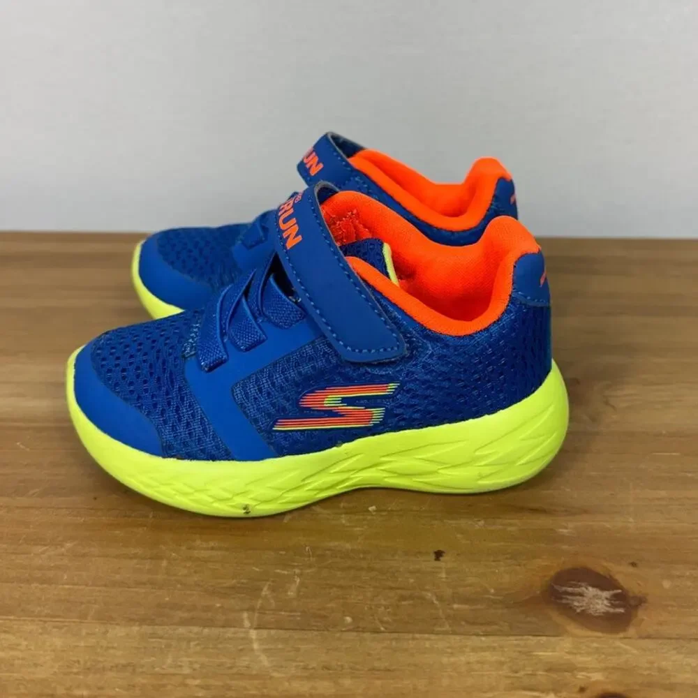 Skechers Go Run Baby Sneaker in Blue Toddler/Walker Size 5